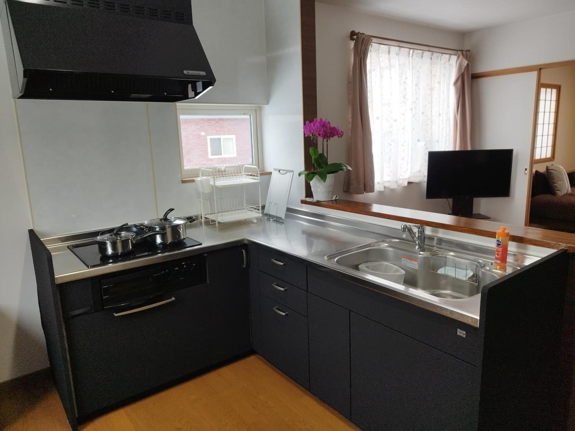 Nishimiyanosawa Apartment *
